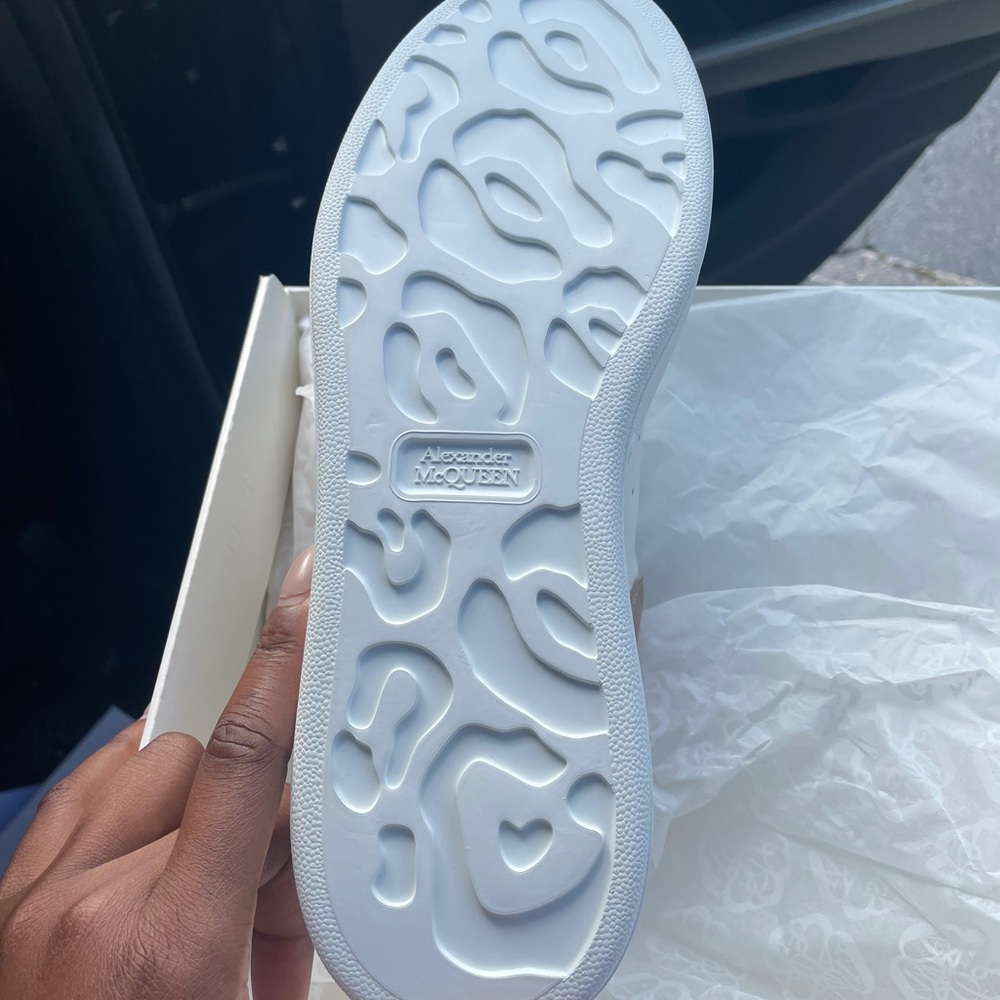 These are some brand new never worn Alexander Mcqueens.